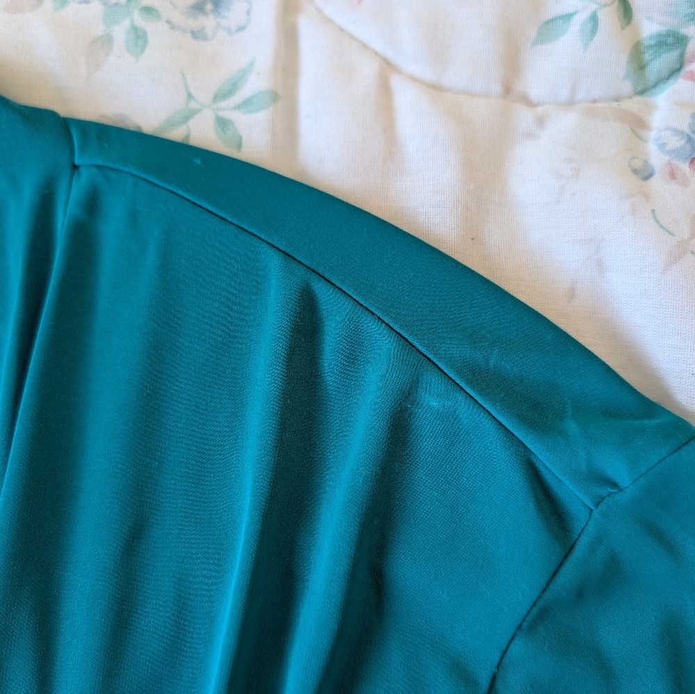 Natori Short Robe - Picture 11 of 12